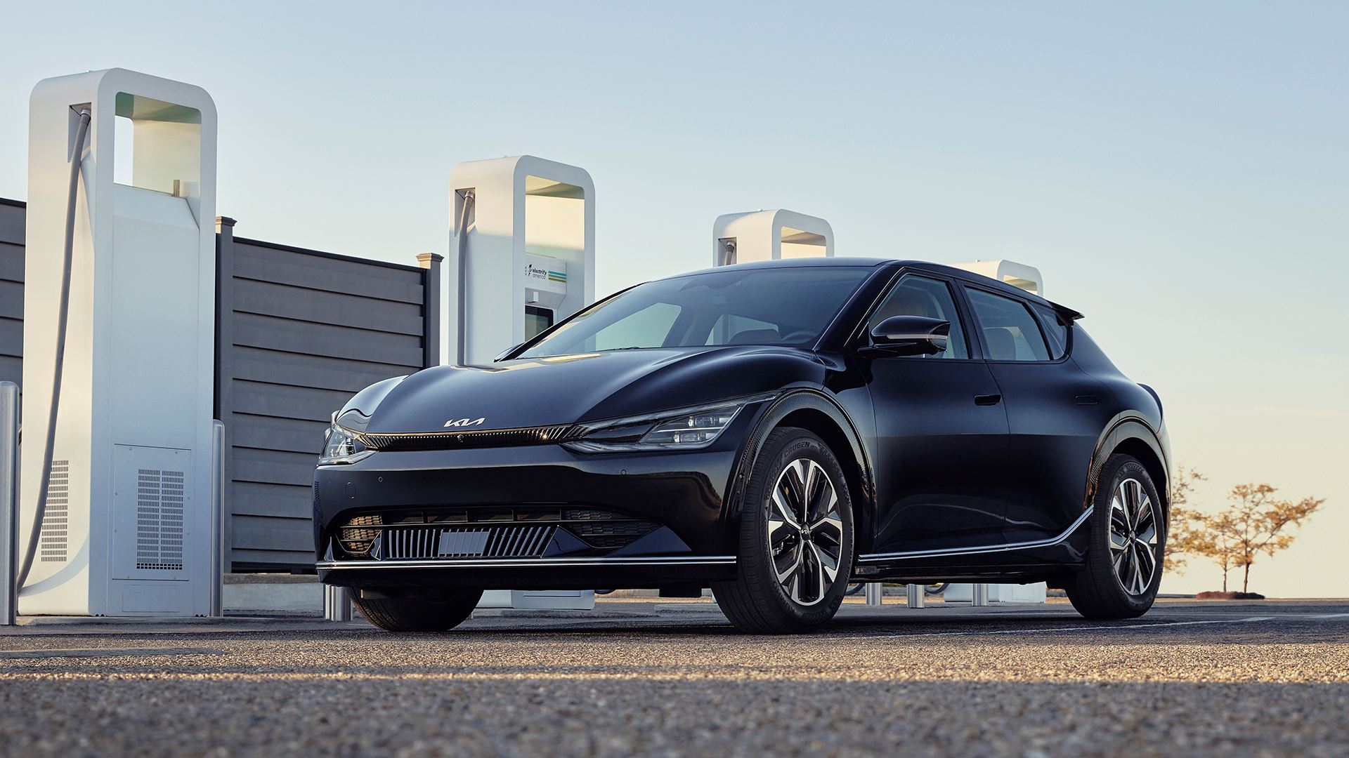 Raih Guinness World Records, Mobil Listrik Kia EV6 Ungguli Tesla